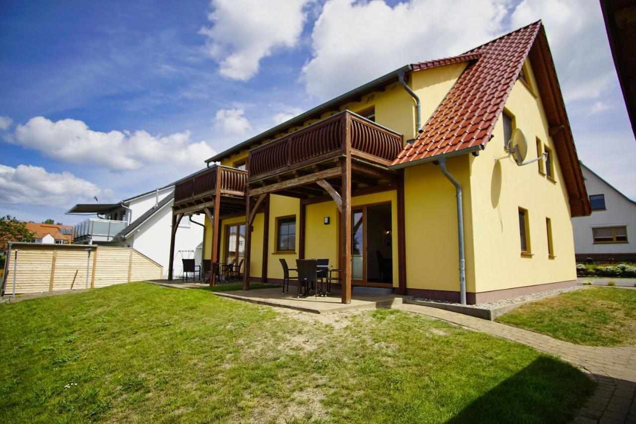 טיסואו Schicke Fewo Mit Terrasse, Gratis Nutzung Vom Ahoi Erlebnisbad Und Sauna In Sellin - Haus De Niege Wech Fewo 02 מראה חיצוני תמונה