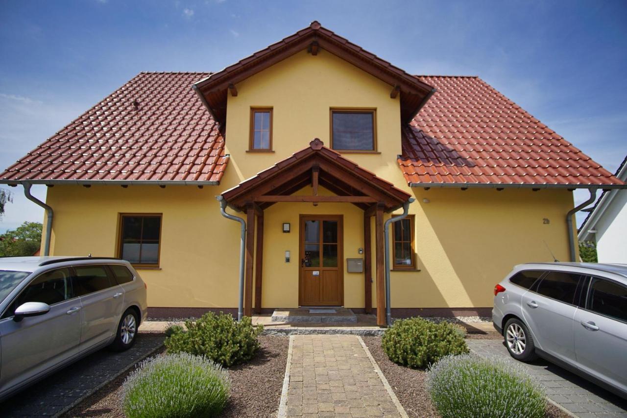 טיסואו Schicke Fewo Mit Terrasse, Gratis Nutzung Vom Ahoi Erlebnisbad Und Sauna In Sellin - Haus De Niege Wech Fewo 02 מראה חיצוני תמונה